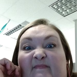 Meet your Posher, Colleen